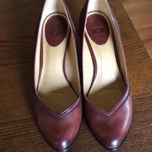 Leather Pumps burgundy color